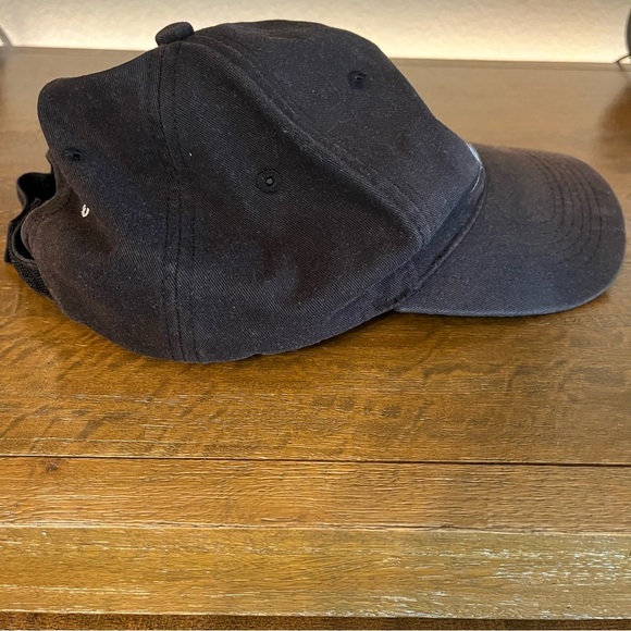 Bentley Car Black Baseball Style Hat Men's - Picture 3 of 7